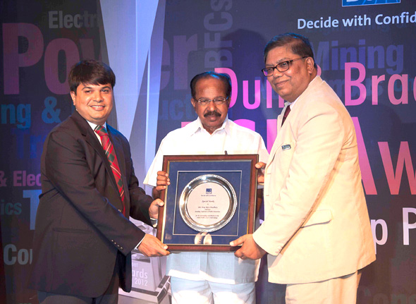 NTPC CMD Felicitated at Dun & Bradstreet PSU Awards & India’s Top PSUs 2012
